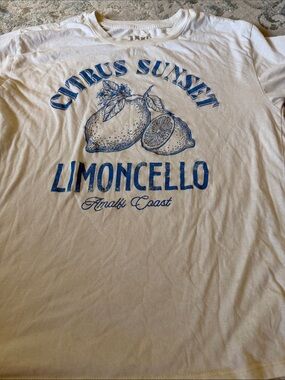 Limoncello Citrus Graphic Tee - White with Blue Print